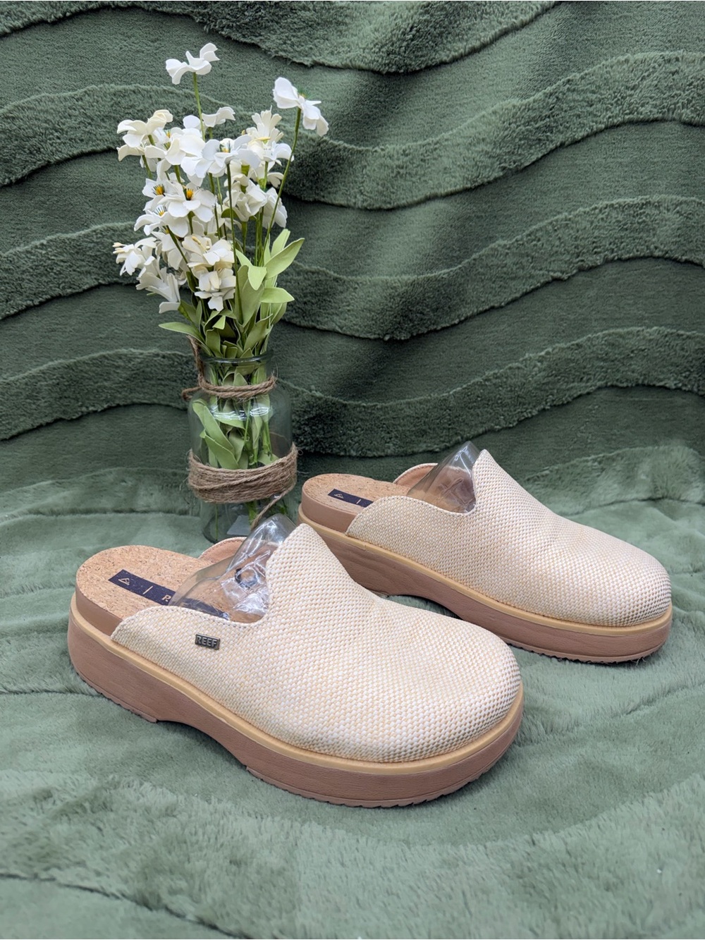 Reef clogs